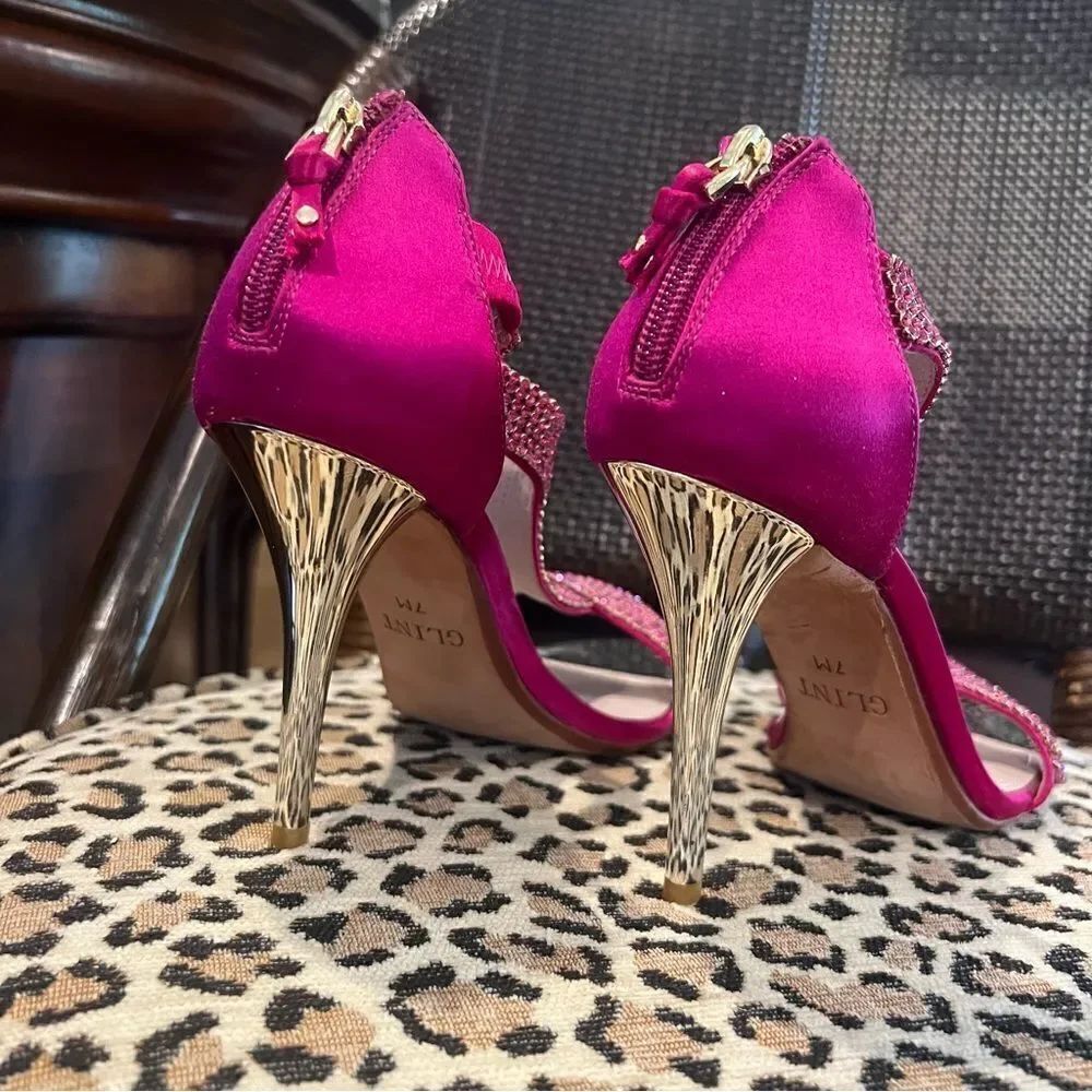 NEW GLINT Heels - Picture 6 of 10